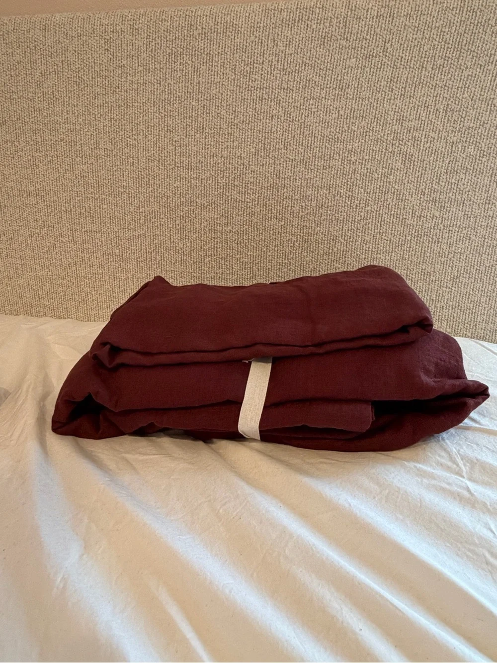 Quince European Linen Duvet Cover Set Full/Queen Burgundy